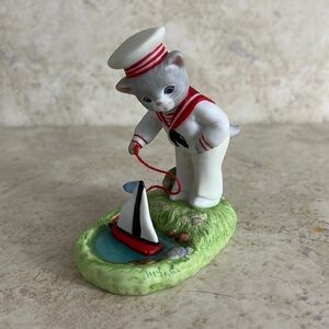 Vintage Kitty Cucumber Schmid Figurine Albert with Sailboat 1992